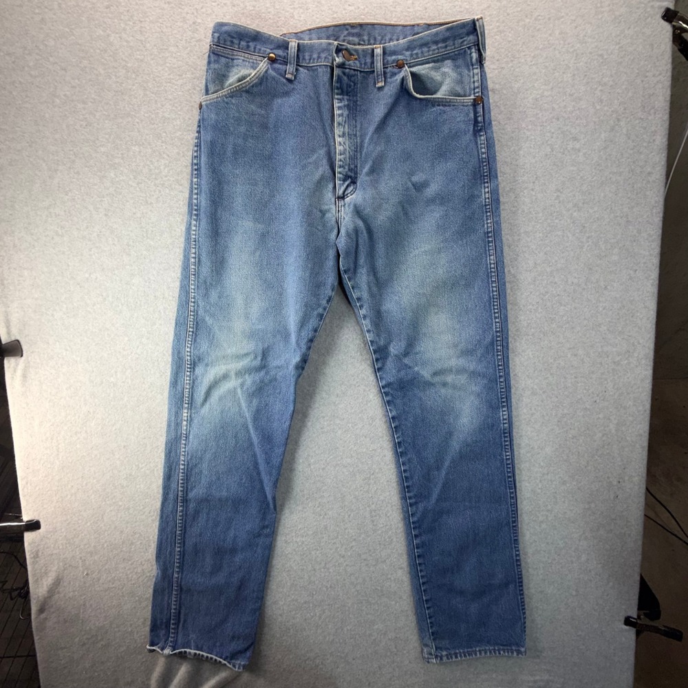 Vintage Wrangler 936DEN Cowboy Cut Slim Fit Jeans Mens 35x31 Blue Made in USA - Picture 1 of 10